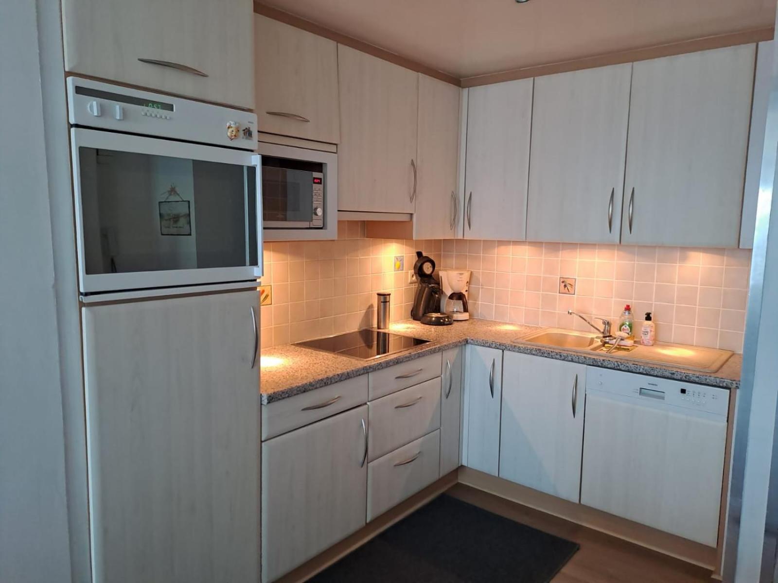 Appartement Met Prachtig Zicht Op Zee Oostende Bagian luar foto