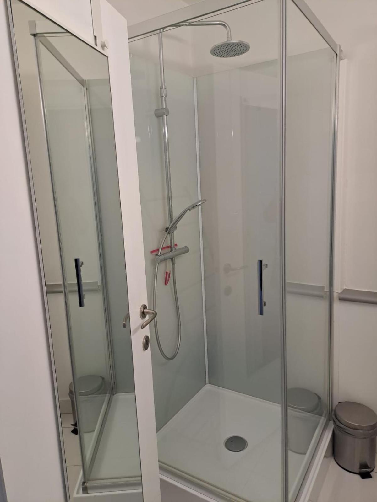 Appartement Met Prachtig Zicht Op Zee Oostende Bagian luar foto