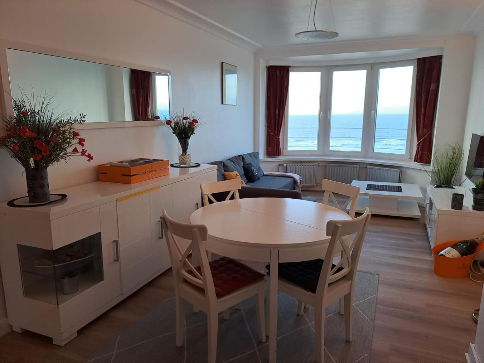 Appartement Met Prachtig Zicht Op Zee Oostende Bagian luar foto