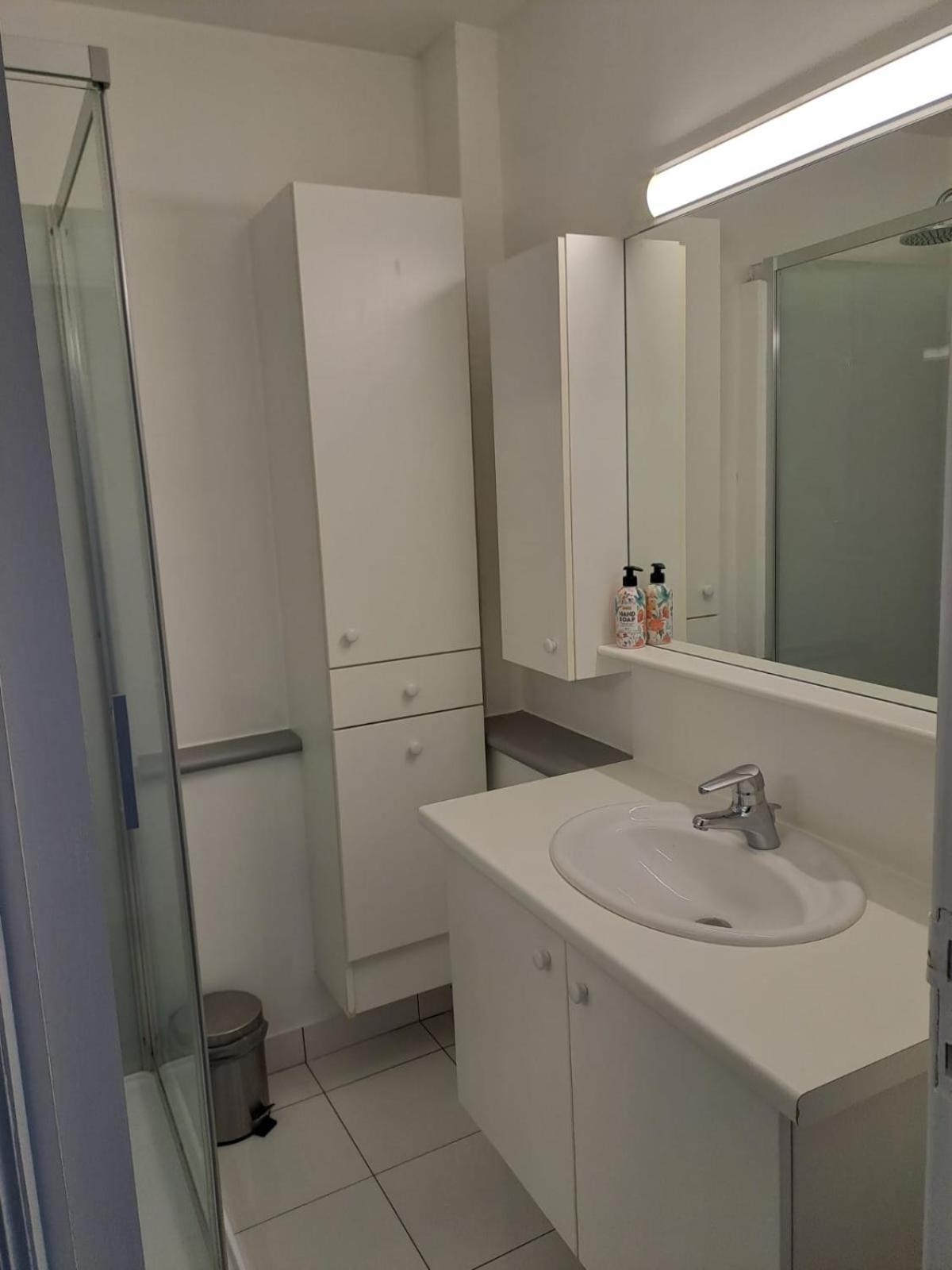 Appartement Met Prachtig Zicht Op Zee Oostende Bagian luar foto